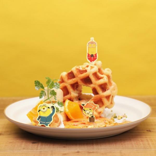 Minions限定功夫/空姐裝登場 全新電影造型！日本Cafe推超可愛美食+周邊商品