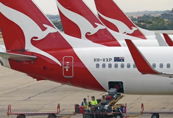 誤編13月大女嬰與父母不同機 澳航卸膊 擾攘21小時終認衰