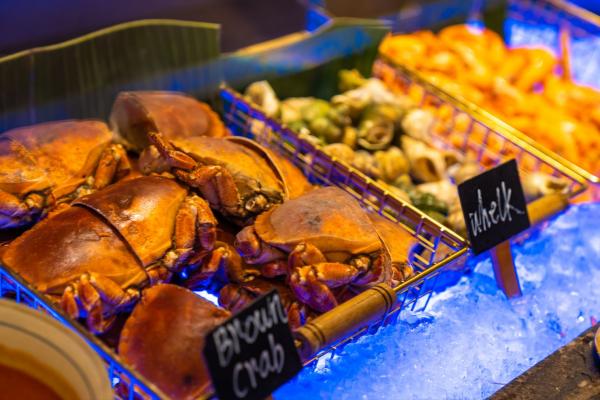 維港凱悅尚萃酒店全新日本主題Staycation 人均6起！住海景客房+2餐自助餐+抹茶下午茶+清酒試飲