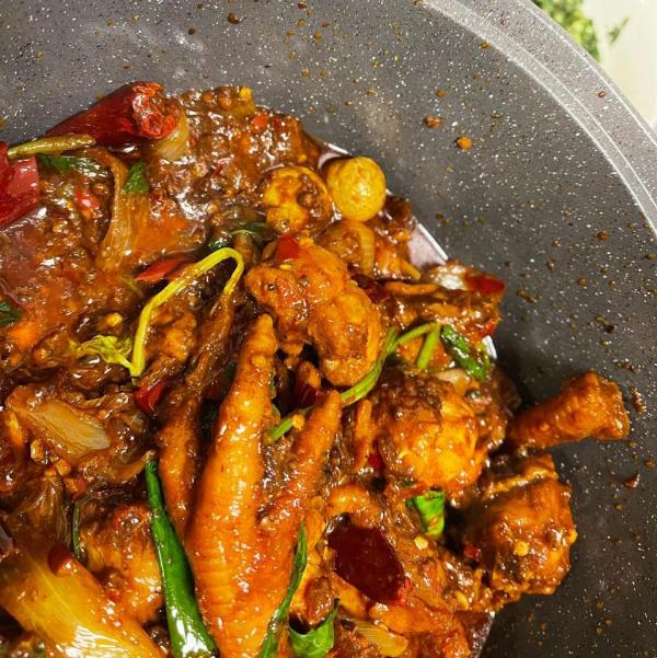 圖片來源：facebook@陸陸雞煲火鍋 66 HOT POT