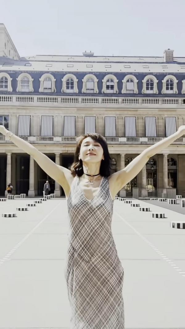 50歲黎姿飛巴黎歎少奶奶生活 IG大曬逆齡打卡照 鐵塔下回春似少女