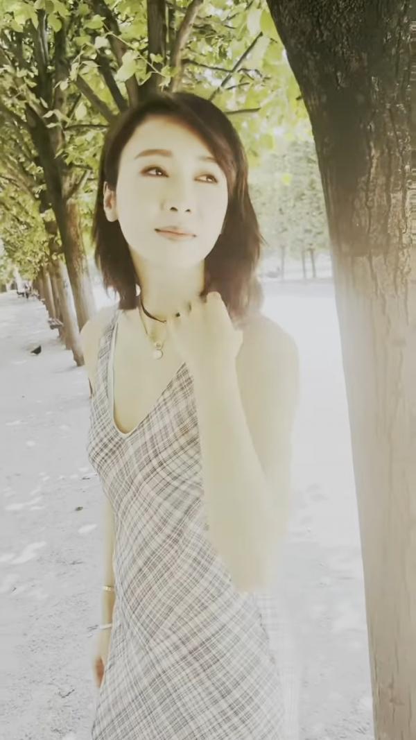 50歲黎姿飛巴黎歎少奶奶生活 IG大曬逆齡打卡照 鐵塔下回春似少女