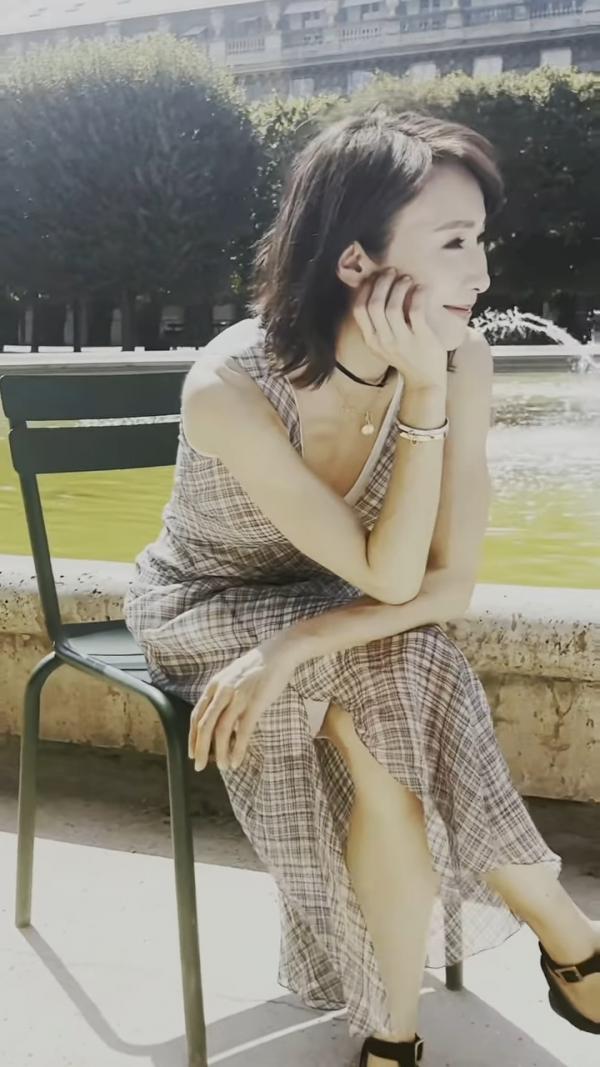 50歲黎姿飛巴黎歎少奶奶生活 IG大曬逆齡打卡照 鐵塔下回春似少女
