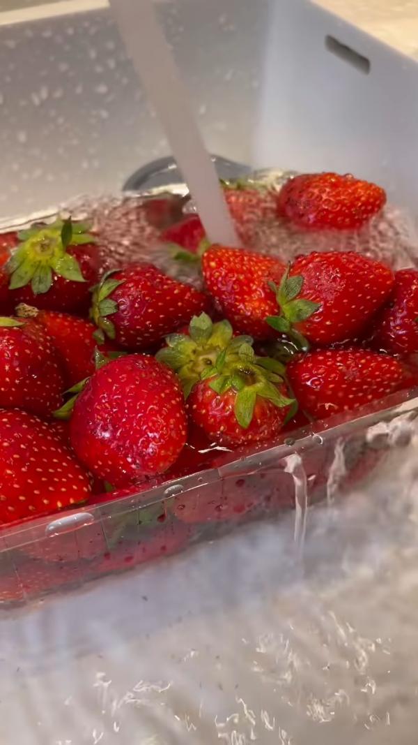 50歲黎姿飛巴黎歎少奶奶生活 IG大曬逆齡打卡照 鐵塔下回春似少女