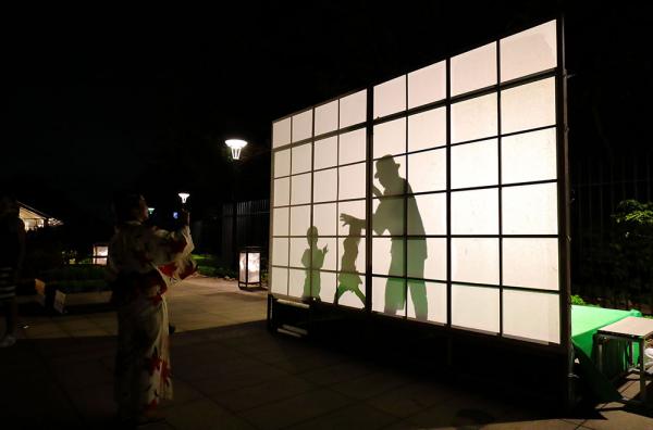 東京近郊舉行傳統燈飾投影活動 煙花匯演/1000盞燈籠/皮影戲體驗