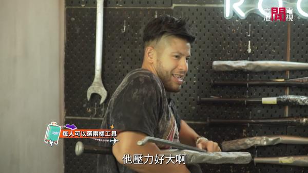 重新出發 |  陳芷尤重返成長地新加坡探好友 Benz雄自爆入籍30年 女兒茶餐廳打躉過簡單生活